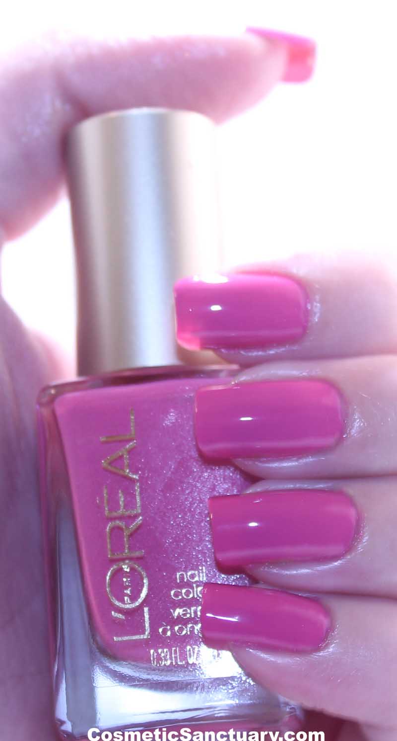 L'Oreal Paris Colour Riche Nail Review and Swatches