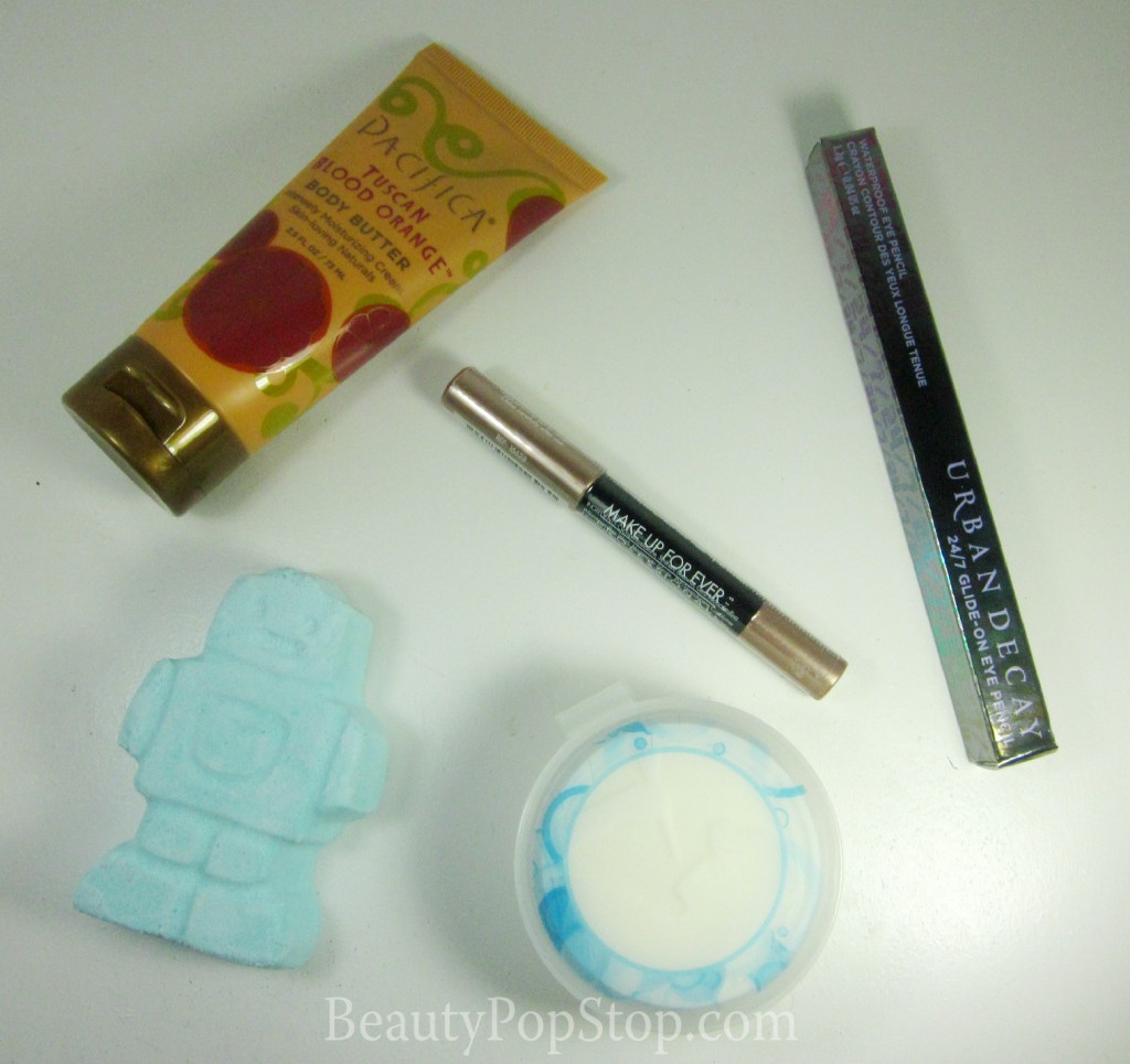 BeautyPopStop Ho-Ho-Holiday Blogger Giveaway 2013