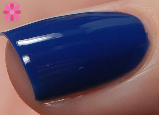 Salon Perfect Rockin The Red, White & Blue Collection Indigo-go Swatch macro