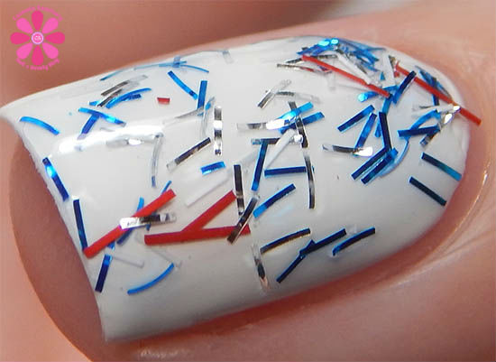 Salon Perfect Rockin The Red, White & Blue Collection Let Freedom Bling macro Swatch