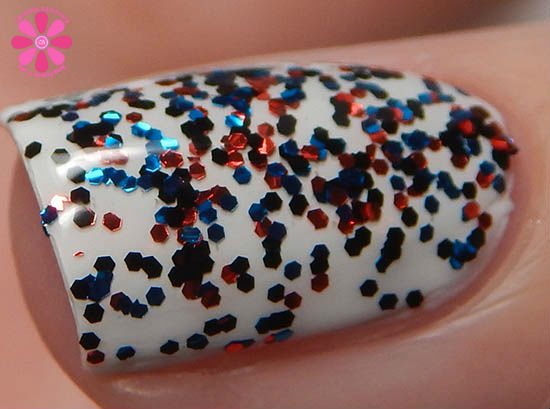 Salon Perfect Rockin The Red, White & Blue Collection Rockets Red Glare Swatch Macro