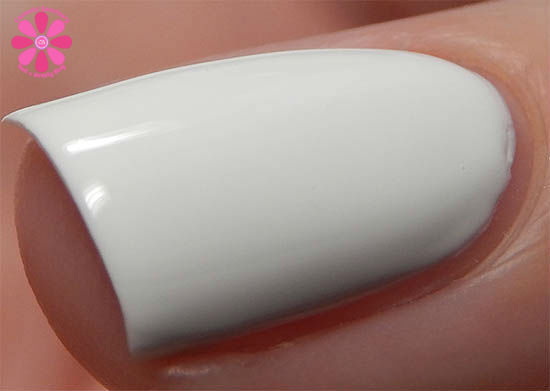 Salon Perfect Rockin The Red, White & Blue Collection Sugar Cube Swatch macro