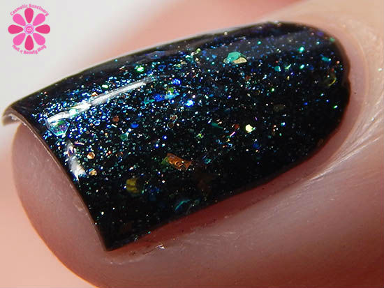 Dollish Polish Limited Edition The Dark Crystal Trio The Great Conjunction Swatch macro