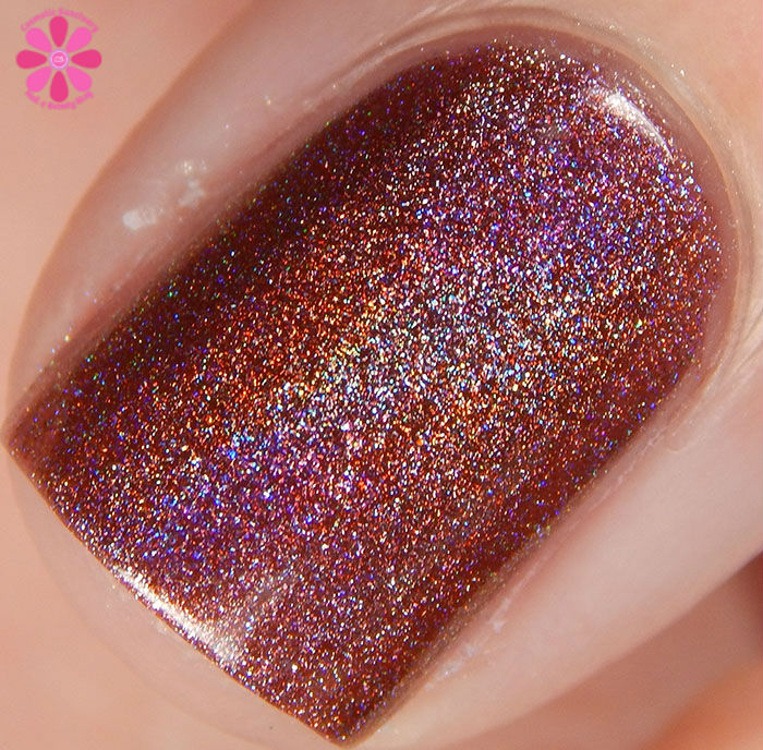 Glisten & Glow Cocktails Anyone? Round 2 Collection Roscato Berry Splash Swatch Macro