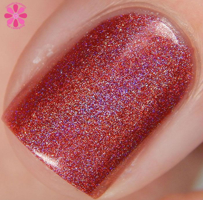Glisten & Glow Cocktails Anyone? Round 2 Collection Sloe Gin Fizz Swatch Macro