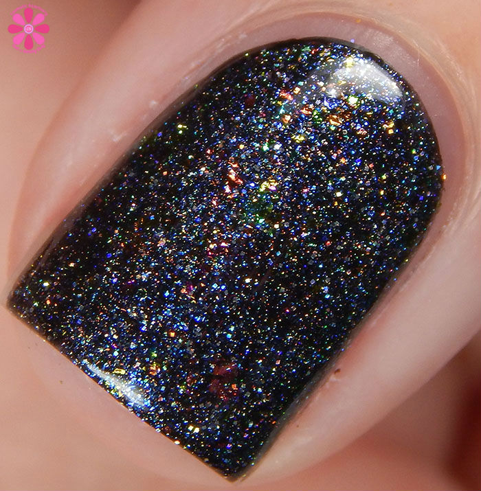 Nix Over Black Macro