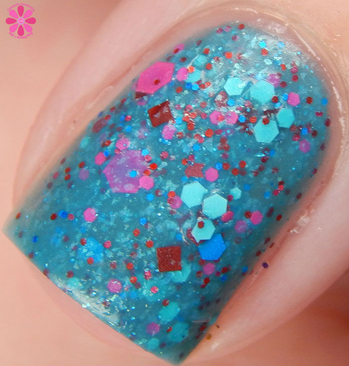 Tag You're It Cold Macro