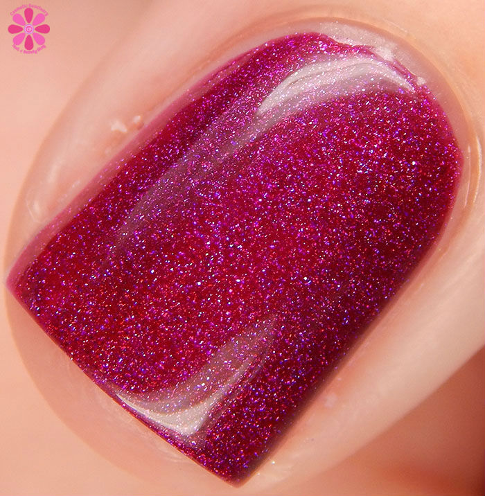 Colors by Llarowe Winter 2015 Collection If You Dare Swatch Macro
