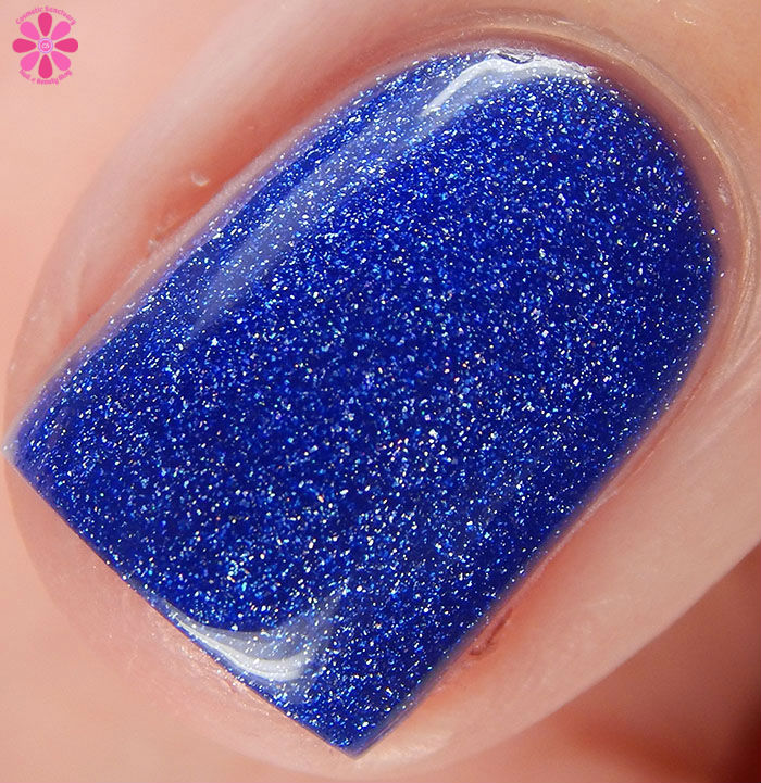 A England To Emily Bronte Collection Spirit Of The Moors Swatch Macro