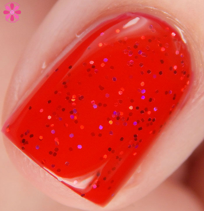The Un-Valentine Collaboration Box 77 Nail Lacquer I Love You Not Macro