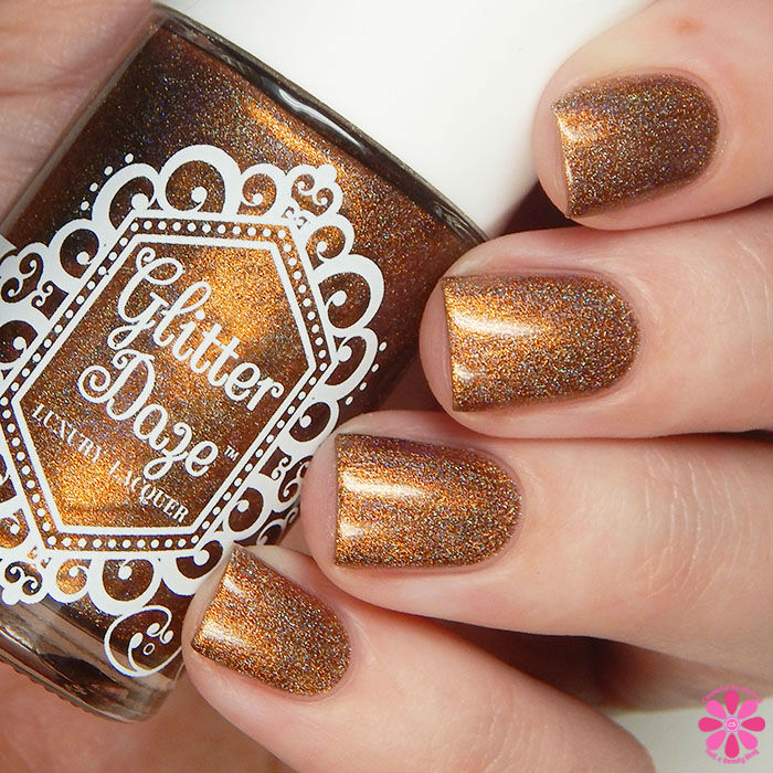 Glitter Daze The Glitz & Glam Trio A Pretty Penny Swatch