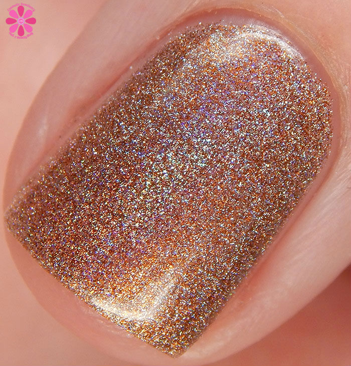 Glitter Daze The Glitz & Glam Trio Rose On Ice Swatch Macro