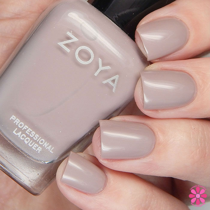 Zoya Eastyn Zoya Eastyn