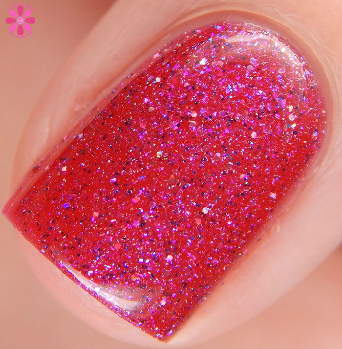 Glam Polish Limited Edition Valentines Trio Kiss The Girl Swatch