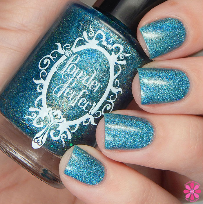 Powder Perfect Quest For Paradise Collection Lagoon Swatch