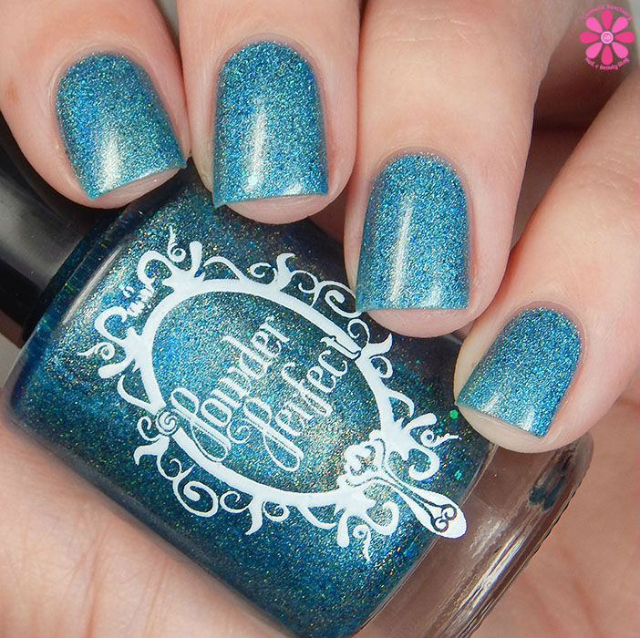 Powder Perfect Quest For Paradise Collection Lagoon Swatch