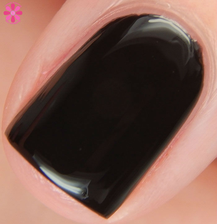 OPI Hello Kitty Collection Never Have Too Mani Friends! Swatch Macro