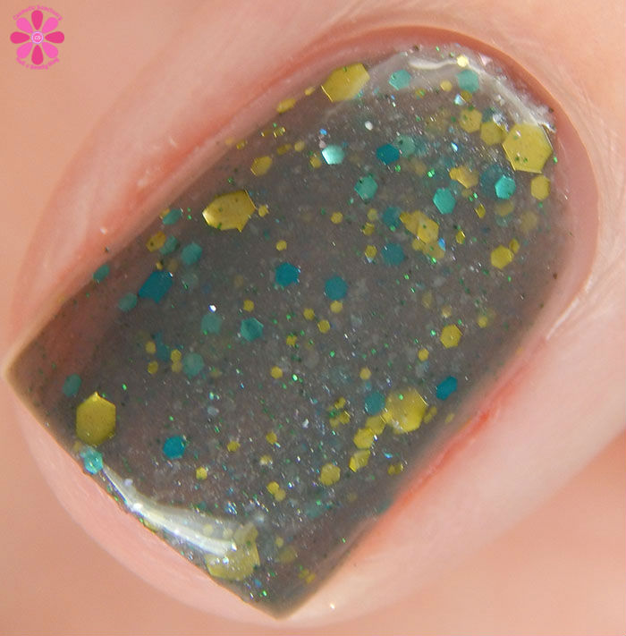 Scofflaw Nail Varnish Winter 2016 Collection Road to Nowhere Swatch Macro