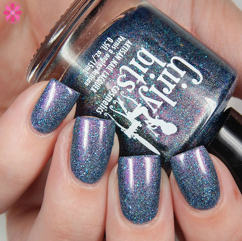 Girly Bits What Happens In Vegas Ends Up On Twitter Up