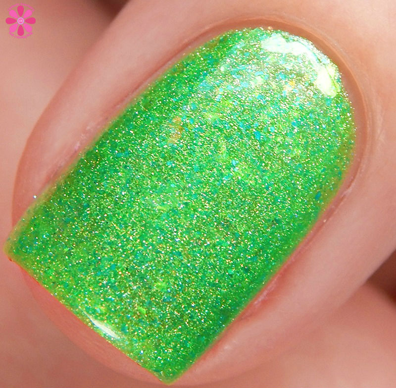 Glam Polish Monster Blood Macro