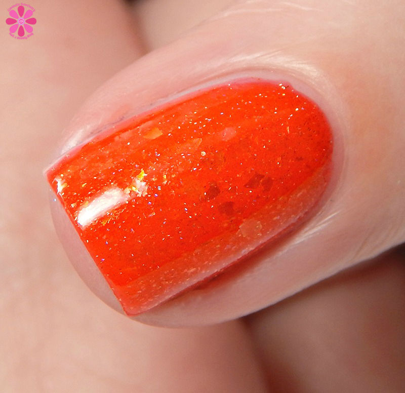 Glam Polish Say Cheese and Die Side