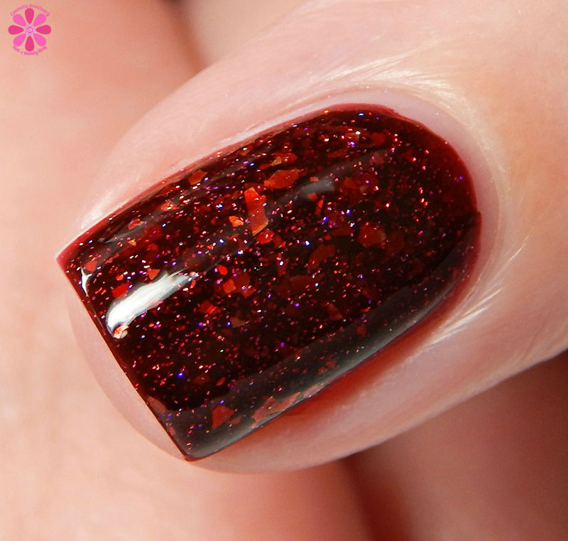 Glam Polish Vampire Breath Side