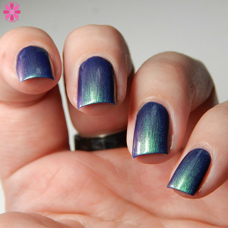 Emily de Molly From Out of Nowhere Full