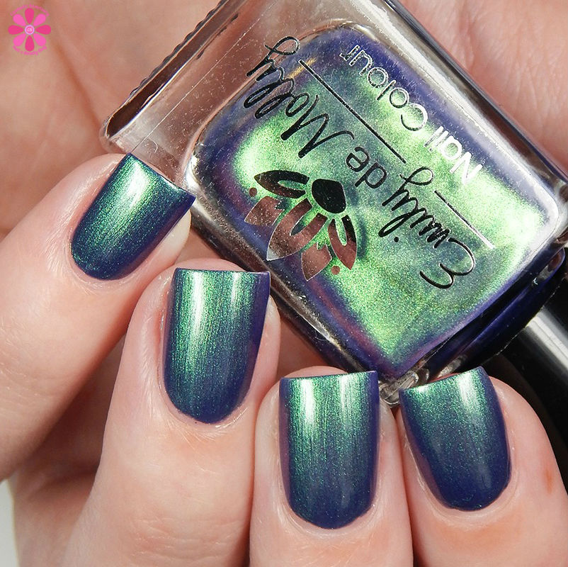 Emily de Molly From Out of Nowhere Up