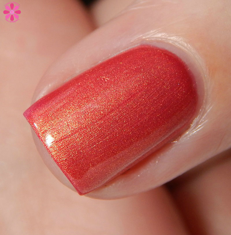 Emily de Molly Melt Down Side