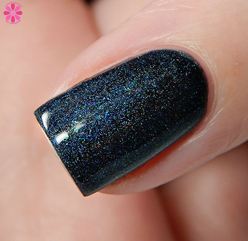 stardust-beauty-falling-for-this-gnome-side