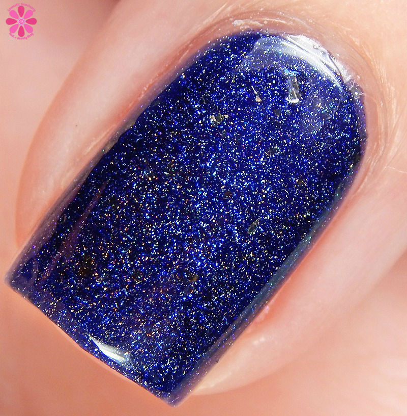 turtle-tootsie-polishes-fall-majesty-macro