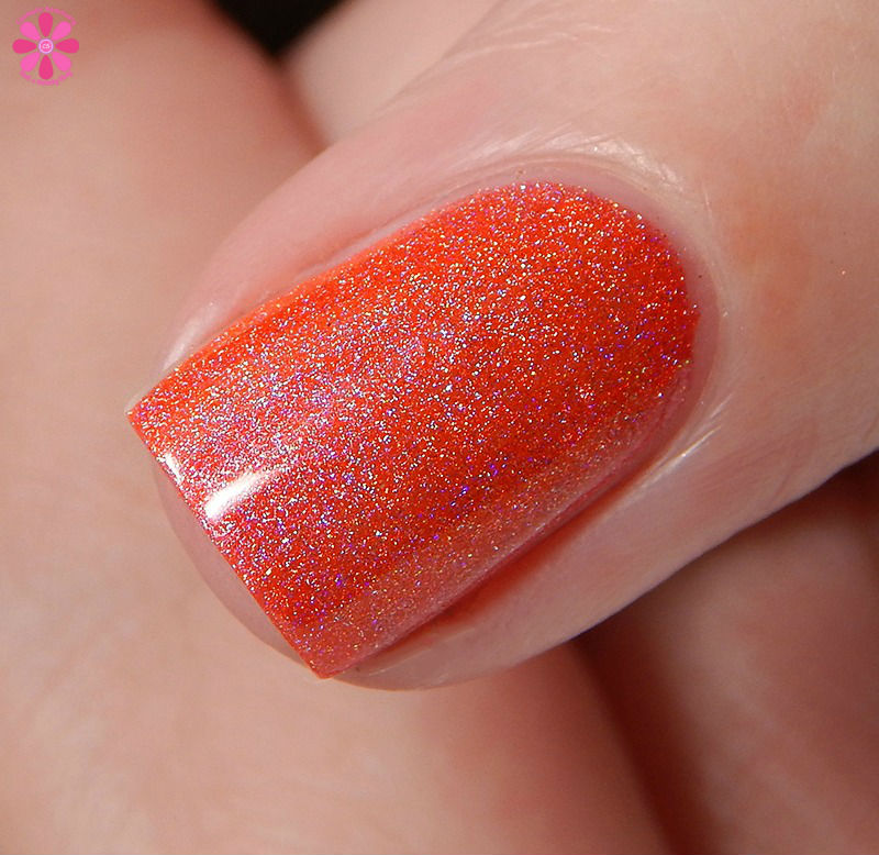 cupcake-polish-flamingo-side