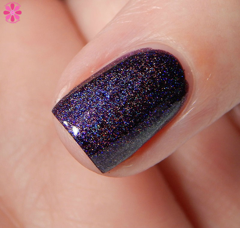 cupcake-polish-plum-perfect-side