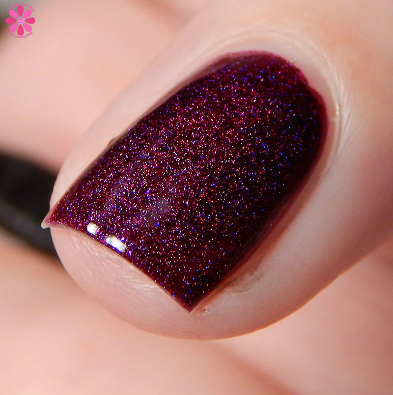pahlish-strawberry-moon-cu