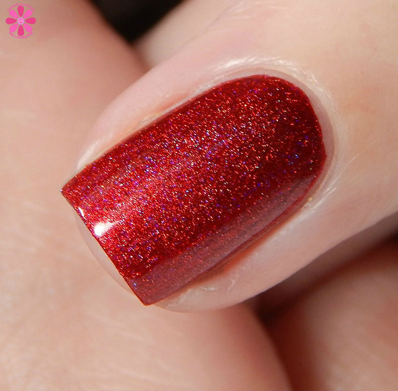 red-delicious-side