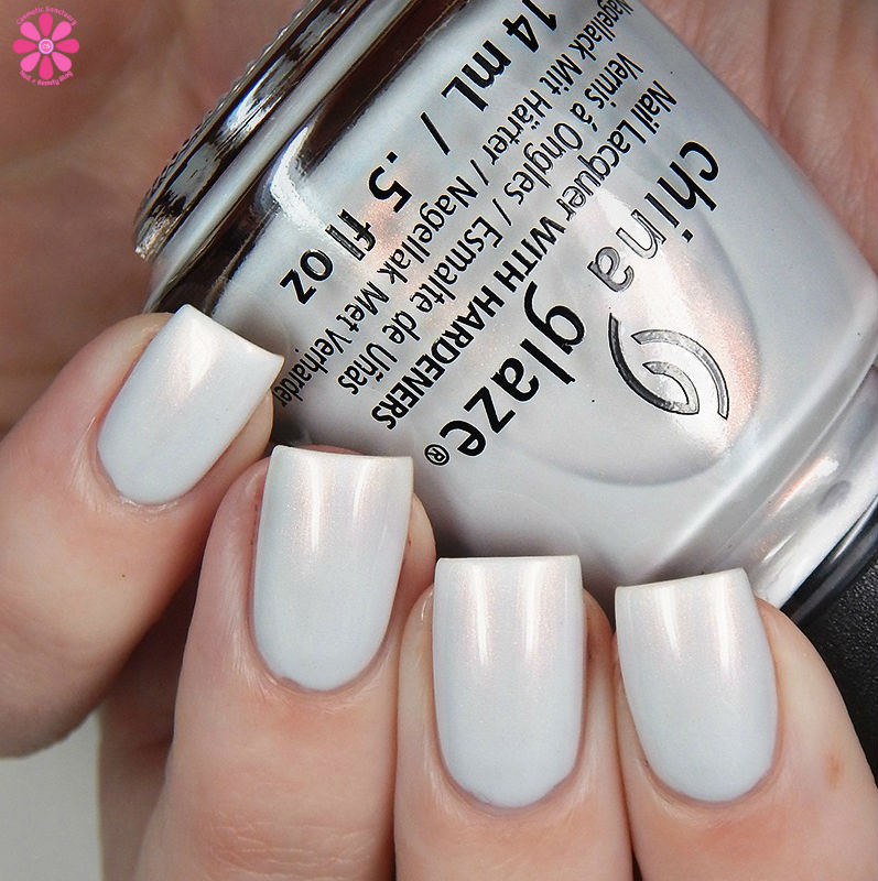 china-glaze-seas-and-greetings-holiday-2016-collection-snow-way-up