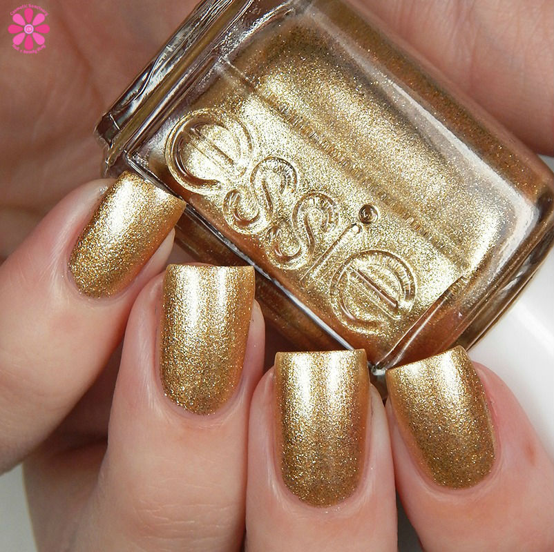 essie-winter-2016-collection-getting-groovy-up